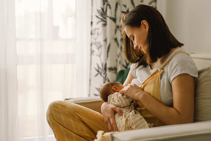 Healthy eating for breastfeeding