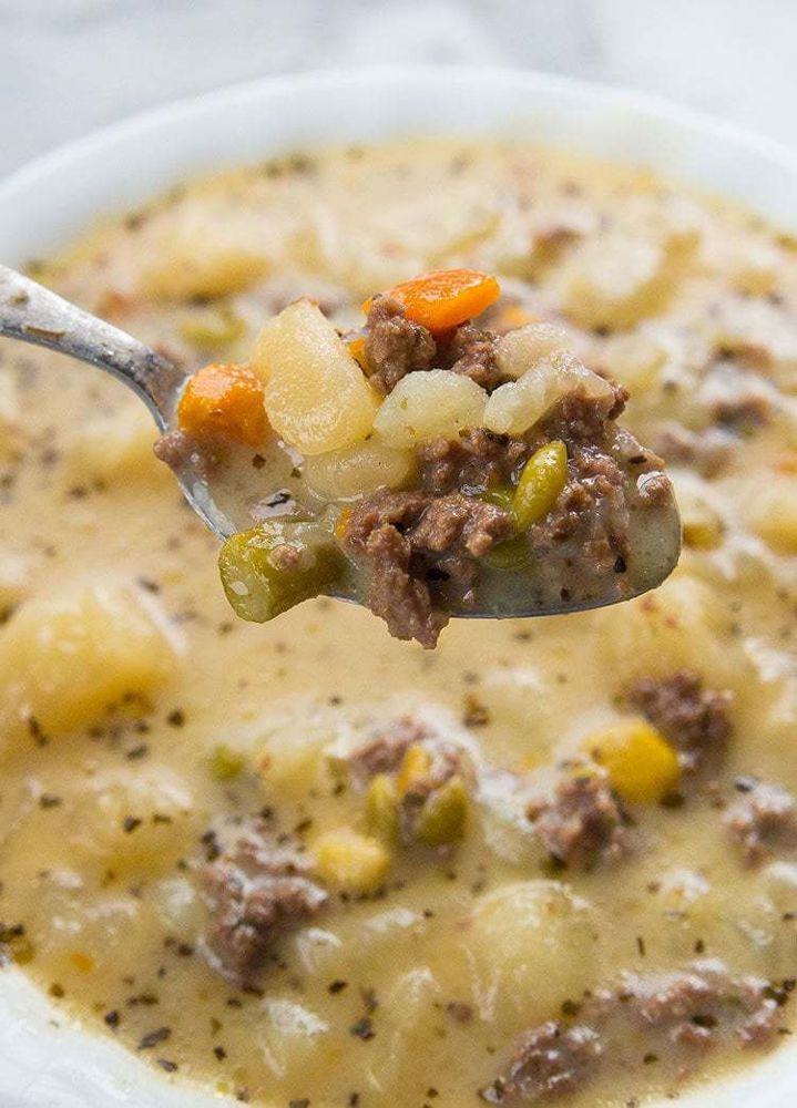 Calories in Crockpot Creamy Potato & Hamburger Soup and Nutrition Facts